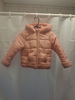 Girl's Winter Coat Size 5T with mittens.