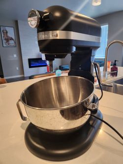 Kitchen aid stand mixer