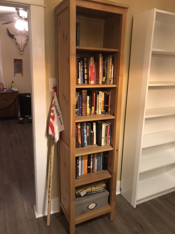Hemnes light brown bookcase deals