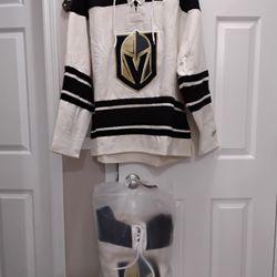 2 Golden Knights Sweatshirts