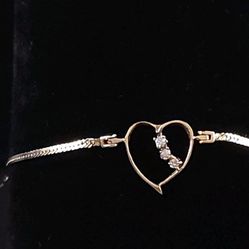 14k Heart Bracelet/ Natural Diamonds