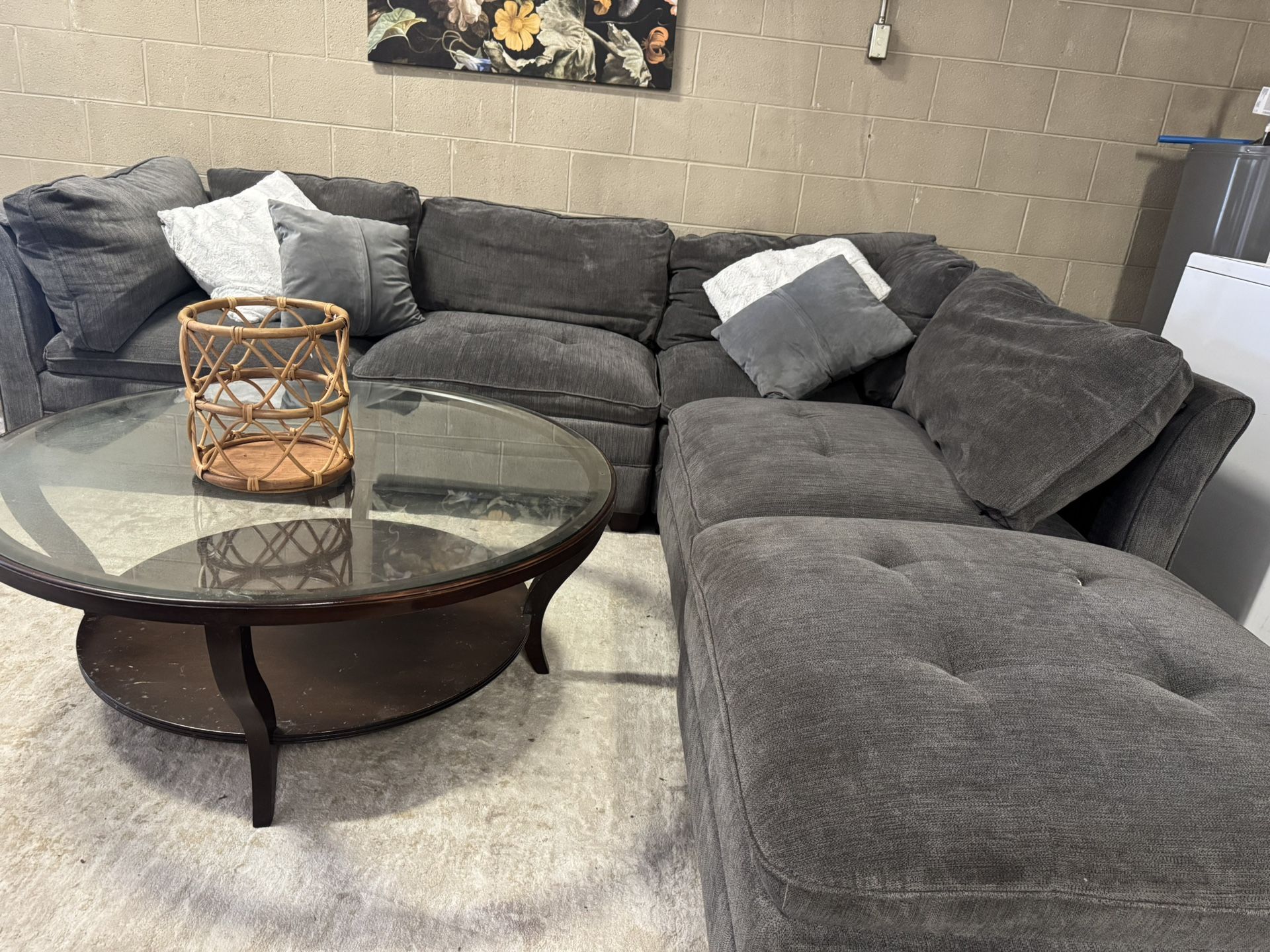 Grey Modular Sectional Couch With Ottoman