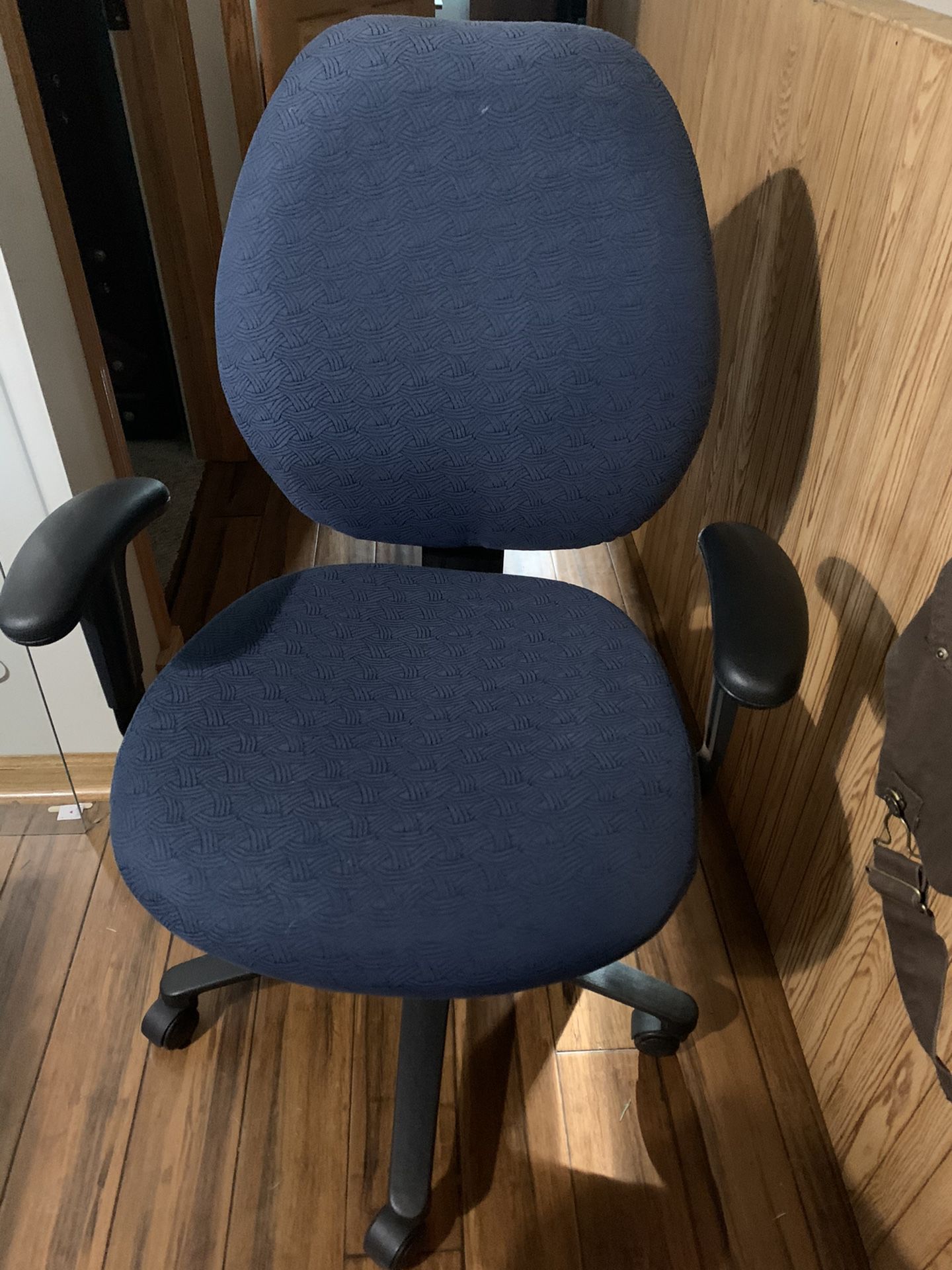 Nice office Chair - $45