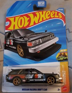 Hot Wheels Nissan Maxima Drift Car