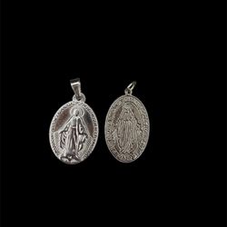 Oval Virgen Mary Pendants 