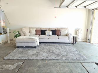 Free Delivery - 2 Piece Sectional