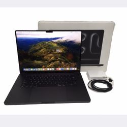 Apple MacBook Pro 16” M3 Pro Chip EPJ027852