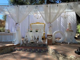 Amor wood table wedding table