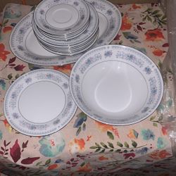 CROWN MING JIAN SHANG HARMONY CHINA SET