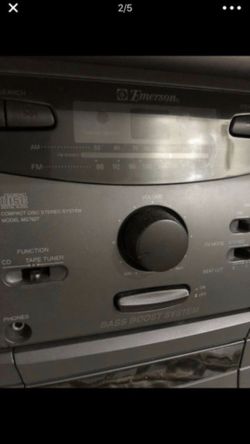 Compact disc stereo system