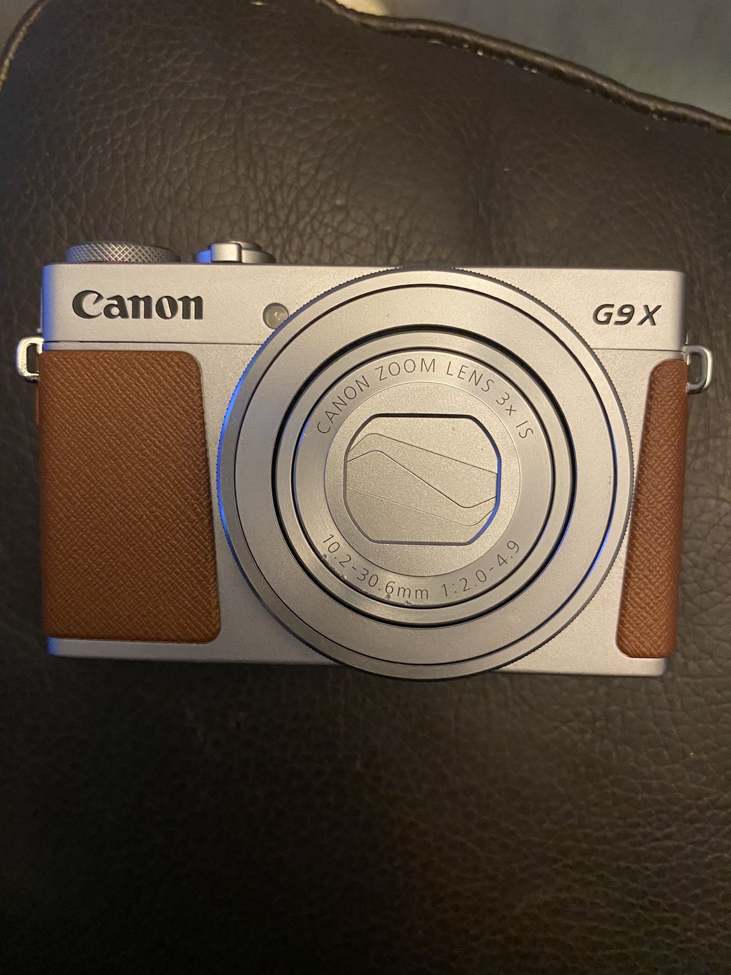 Canon G9X