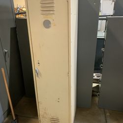 Lockers 