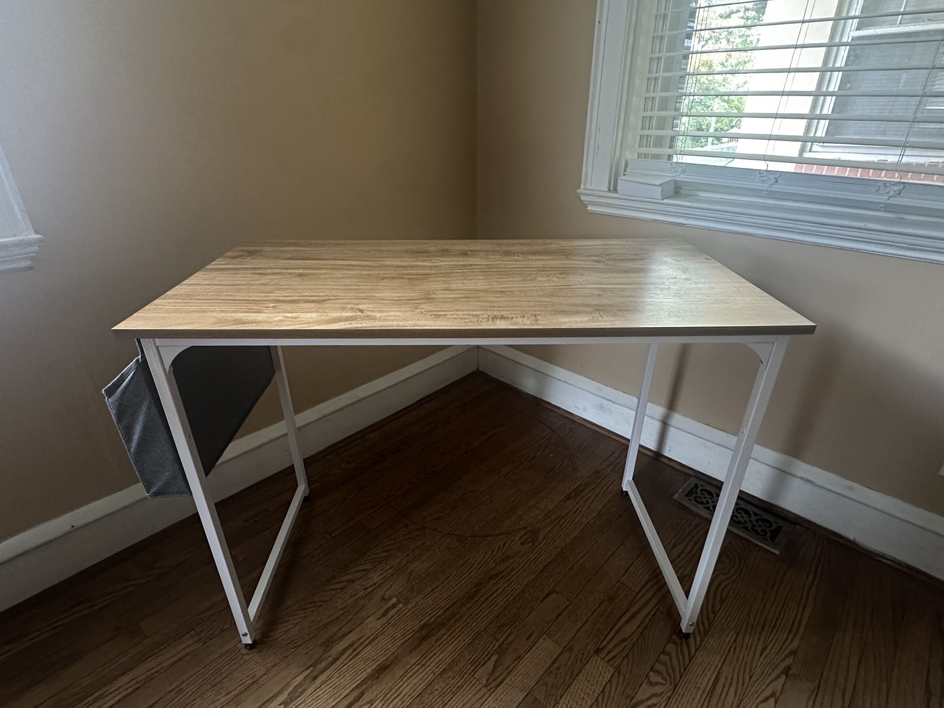 New Minimal Wooden Desk