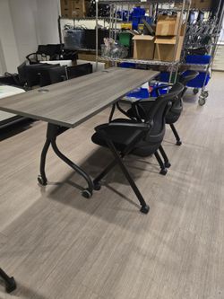 Solid top foldable top /desk /breakroom Tables/