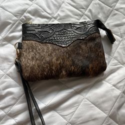 Woman’s Purse Wristlet