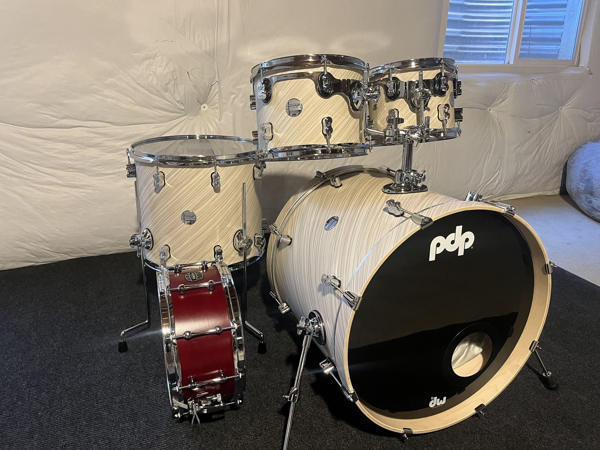 Pdp Concept Series Drum Kit With Snare