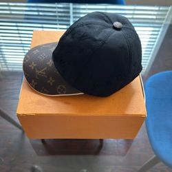 Louis Vuitton Hat 