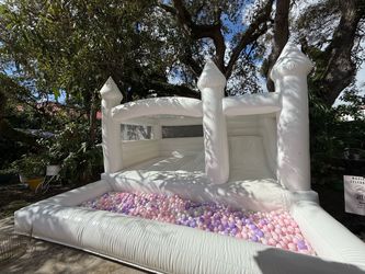 Bounce house for SALE!