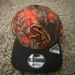New Era Chicago White Sox 9Fifty AF SnapBack Hat Red Camouflage Leaves 60th