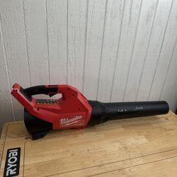 Milwaukee Blower