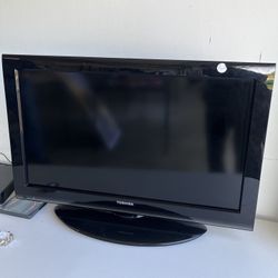 Toshiba Tv 32”