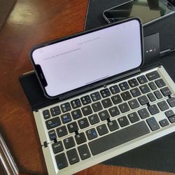 Mobile Bluetooth Keyboard