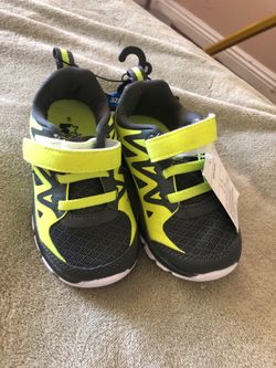 Size 8 brand new little boys shoes