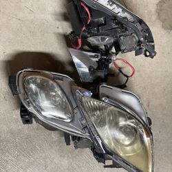 2005-2012 Lexus GS-350 headlight