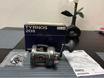 🐠 Brand New Shimano Tyrnos 20 2 speed Reel 🔥