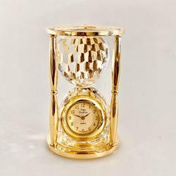 Mini hourglass crystal clock