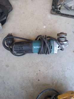 Makita grinder
