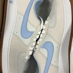Men’s Nike Air Force Ones 