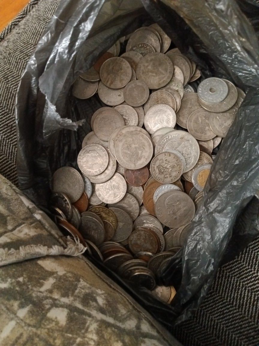 Mexican An Canadian Coins