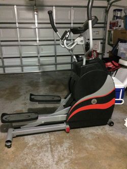 Ironman evolution elliptical hotsell