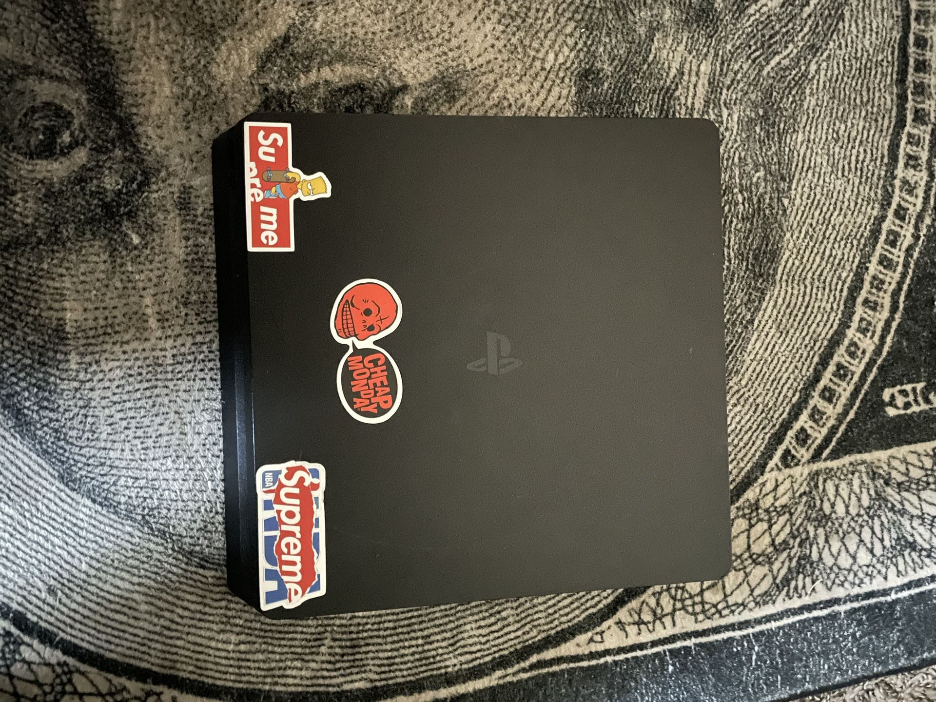 PS4 Slim