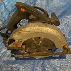 Skilsaw 7 1/4 Electric Circular Saw
