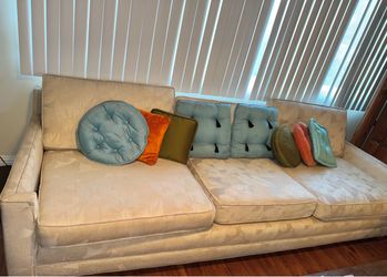 Mid Century Modern 1960s Couch and Love Seat Very Good Condition High Quality Manufacturing Very Firm and Supportiv