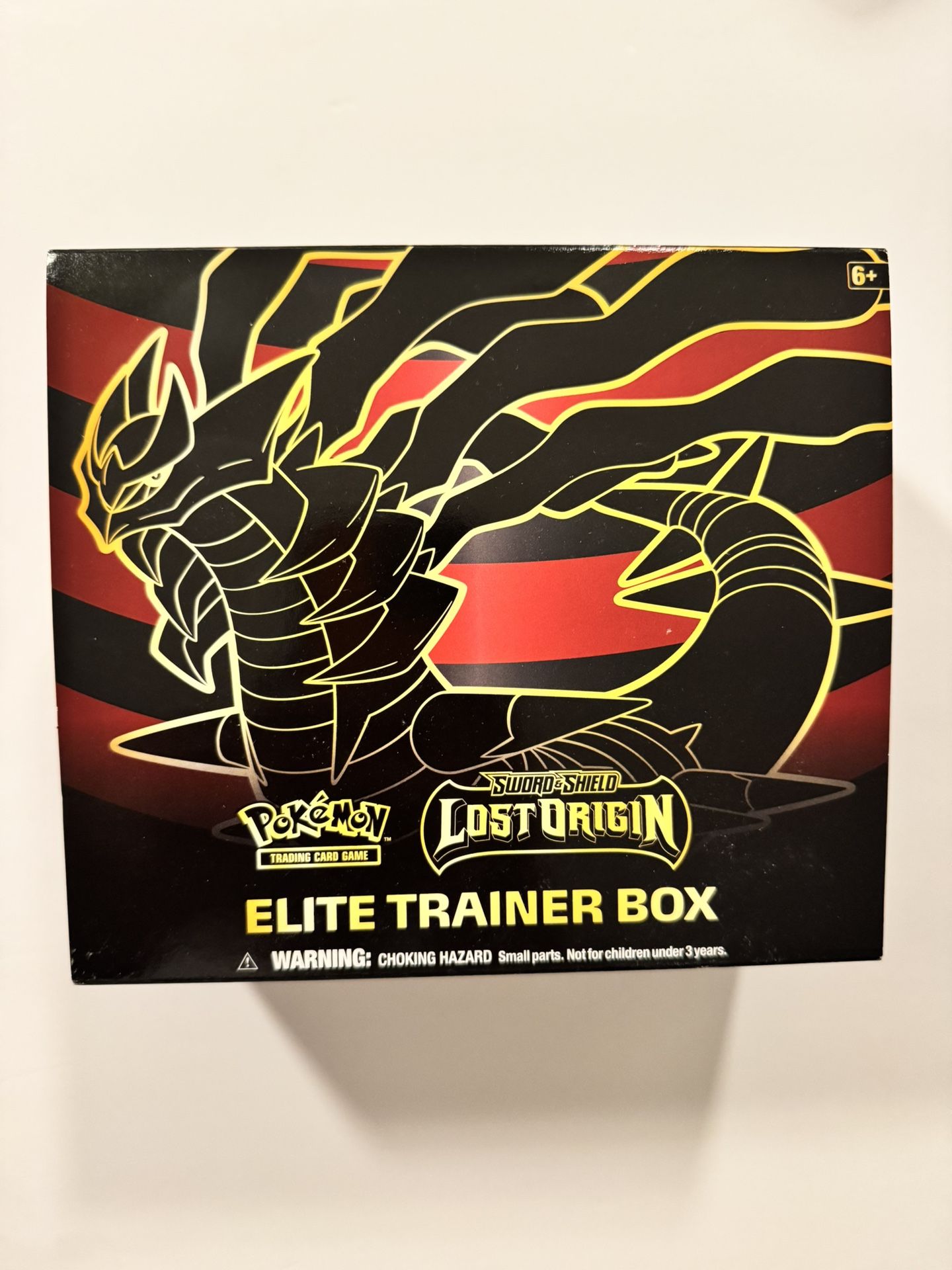 Pokémon Trading Card Game Sword & Shield (LOST ORIGIN) - Elite Trainer Box