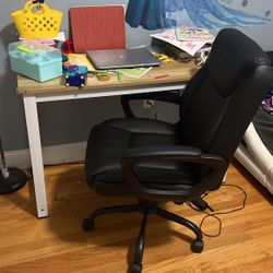 Computer Table With Chair  60$