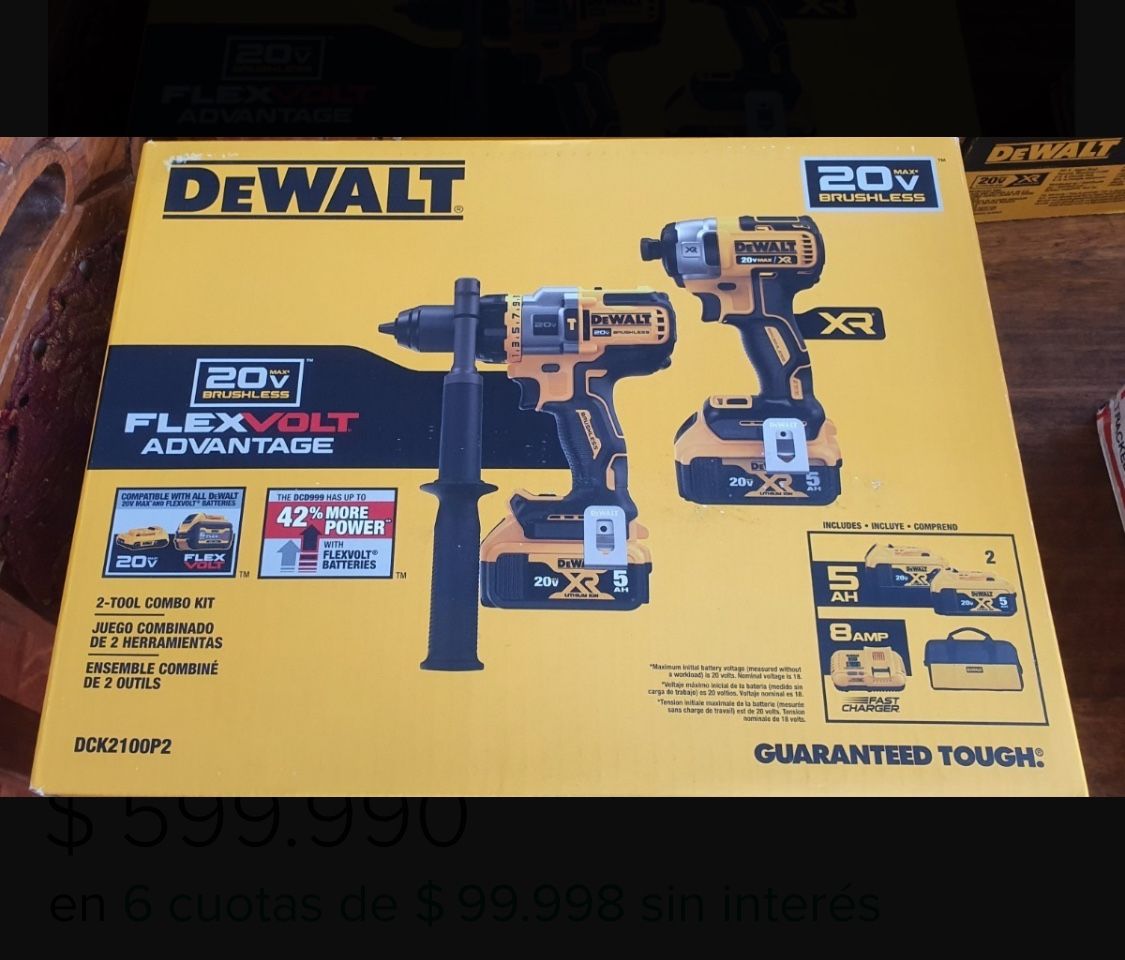 DeWalt 2 Tools Combo Kit DCK2100P2