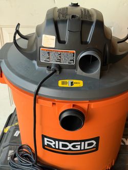 16 gallons vacuum