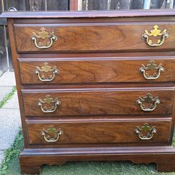 Drexel Heritage 4-Drawer Nightstand