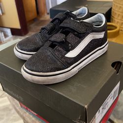 Girls Shoes