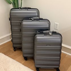 3-Piece Luggage Set – 20/24/28” ABS Hardcase Spinner w/ TSA Lock – New gray