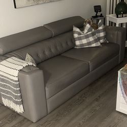 Sofa gris excelente condiciones no daños