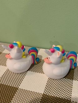 2 PCs rubber/plastic duck unicorn w/ rainbow colors cake decorations