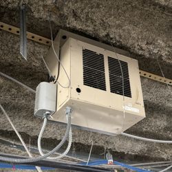Electric Garage Heater / Unit Heater – Works Perfect