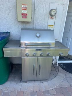 FREE - Grill, side table and chairs, and heater