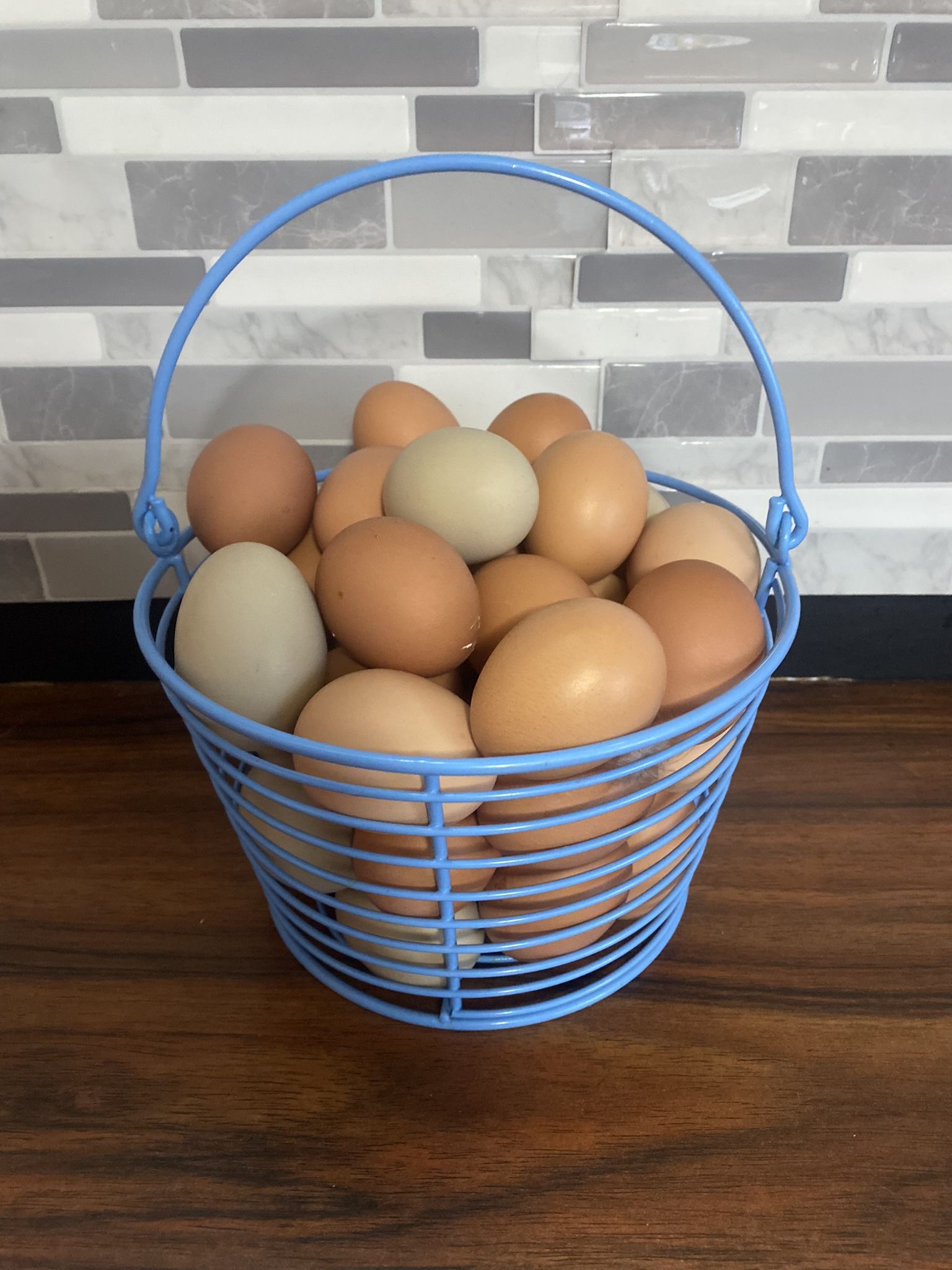 Farm Fresh Organic Eggs: currently Back ordered. Message Me To Be Added To The List