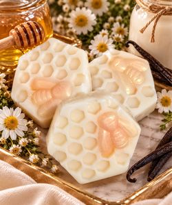 Honey Vanilla Cream – Handcrafted Goat Milk & Glycerin Soap